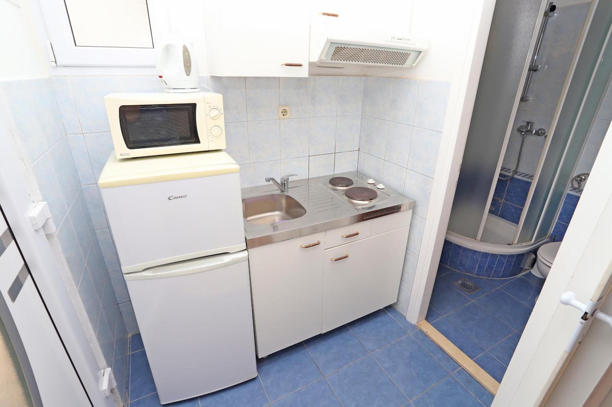 Apartments Edita & Robert Локва-Рогозница Экстерьер фото